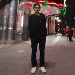 Meet your Posher, Andres